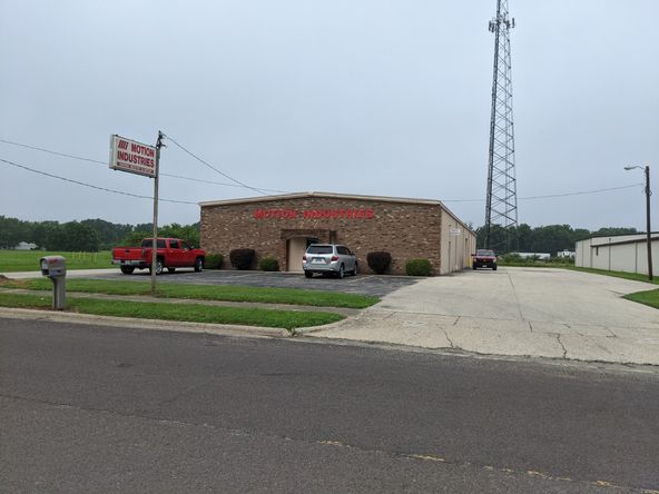 1250 N Michigan Ave, Danville, IL 61834